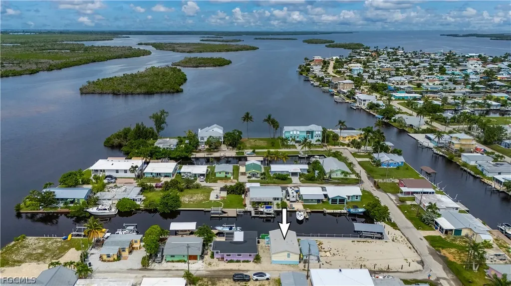 2634 Coco Plum Drive Matlacha FL 33993