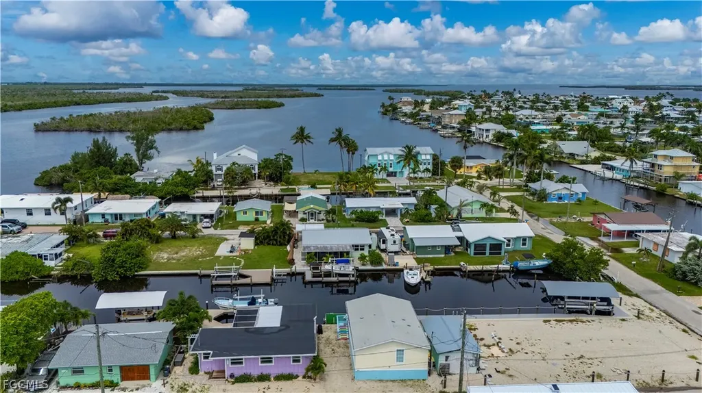 2634 Coco Plum Drive Matlacha FL 33993