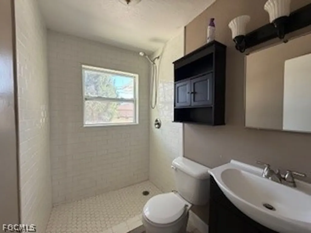 328 Tarpon Drive Cape Coral FL 33904