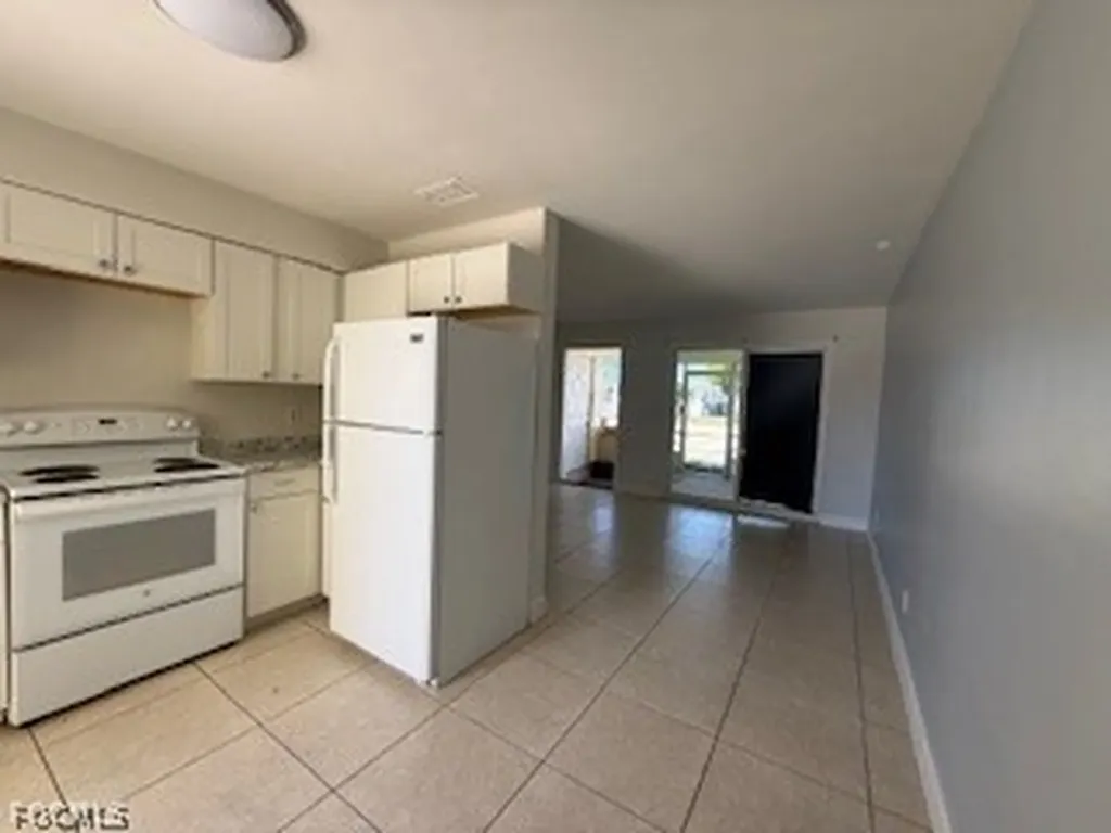 328 Tarpon Drive Cape Coral FL 33904