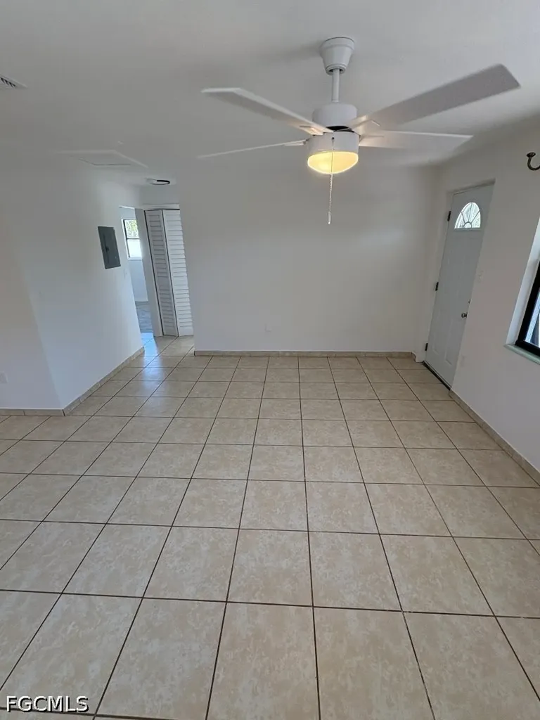 5448 9th Avenue Fort Myers FL 33907