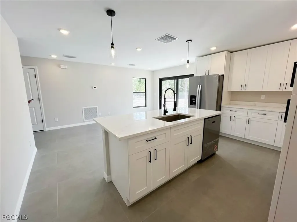 27487 Sunset Drive Punta Gorda FL 33955