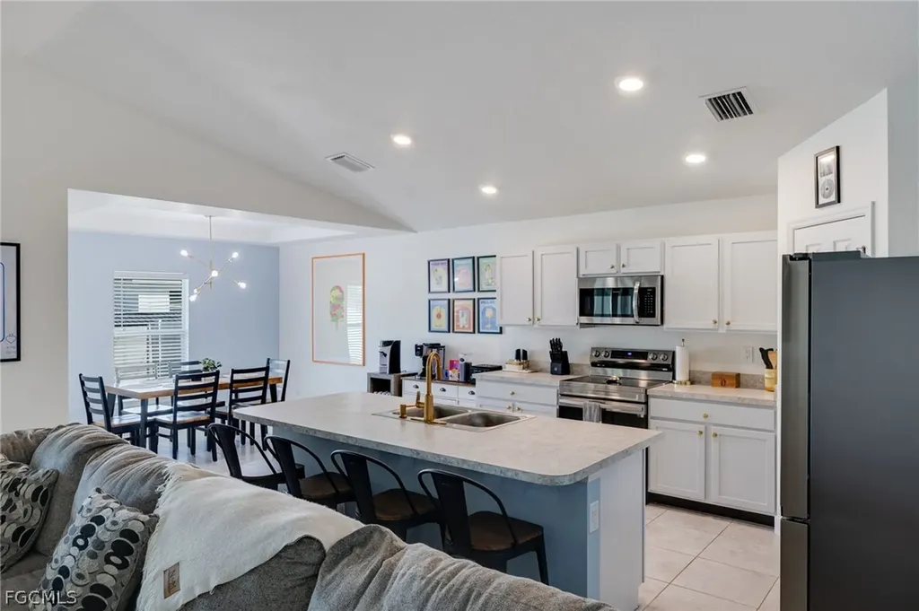 1351 NW 13th Place Cape Coral FL 33993