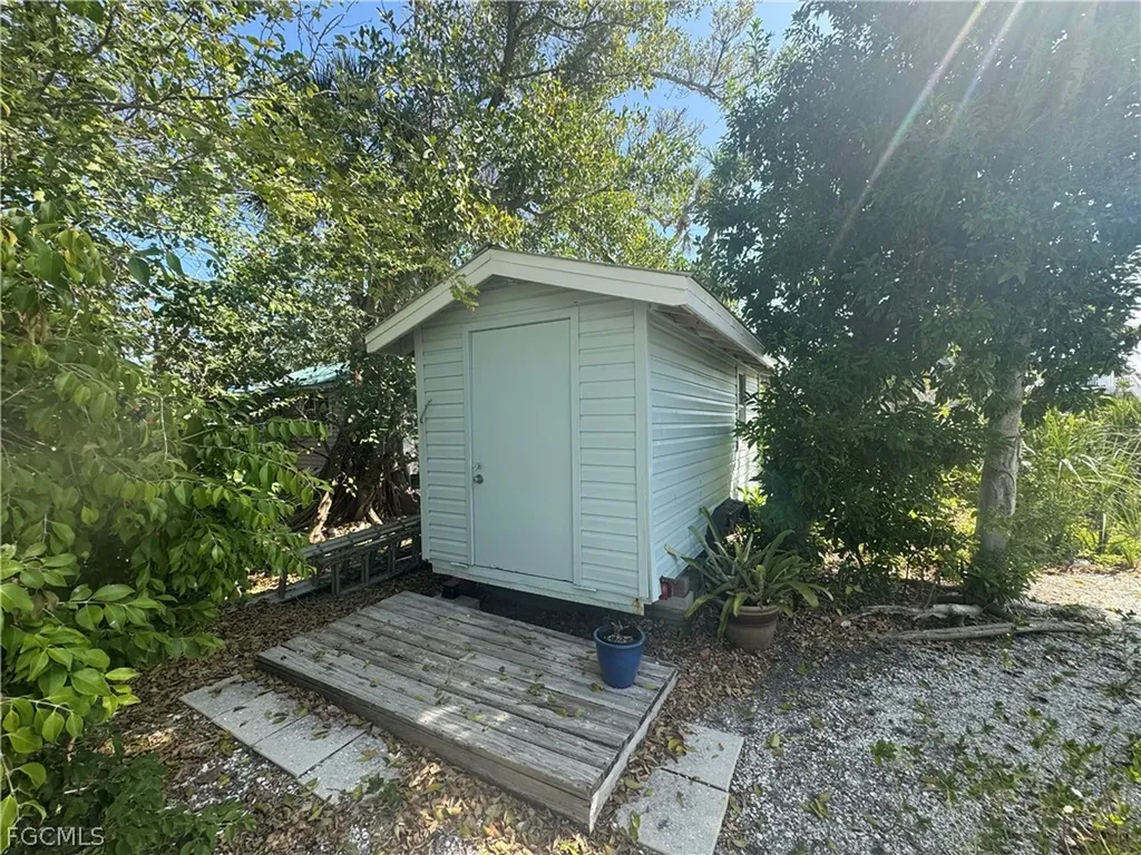 201 White Pelican Drive Captiva FL 33924