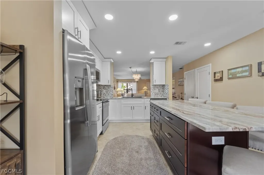 8336 Charter Club Circle Fort Myers FL 33919