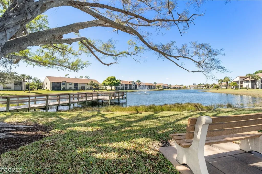 8336 Charter Club Circle Fort Myers FL 33919