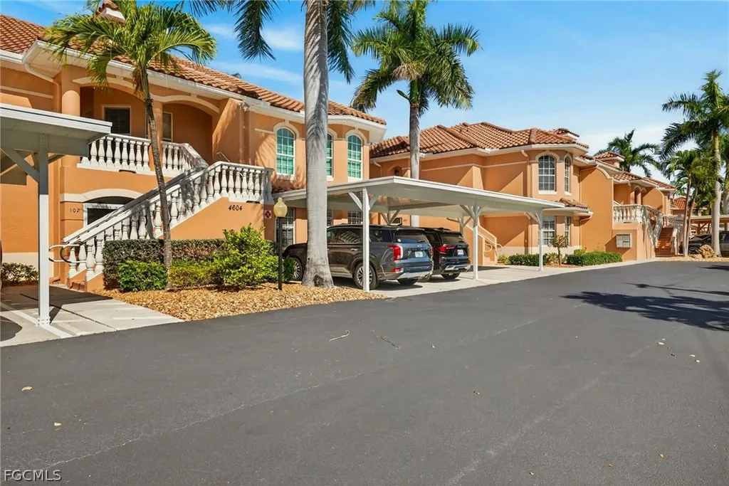 4604 SE 5th Place Cape Coral FL 33904