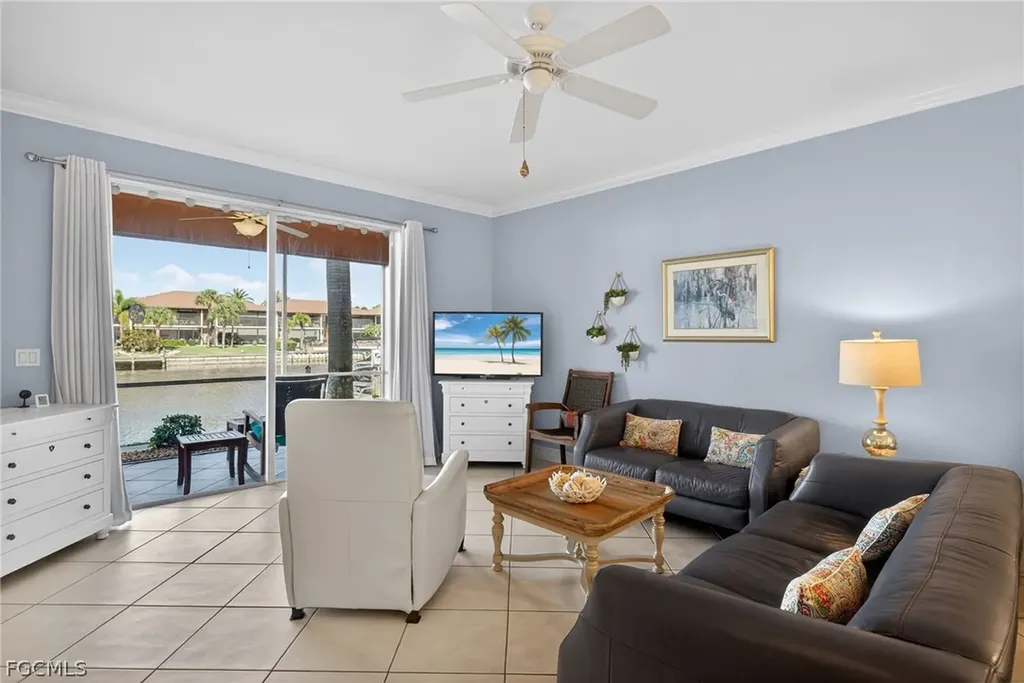 4604 SE 5th Place Cape Coral FL 33904