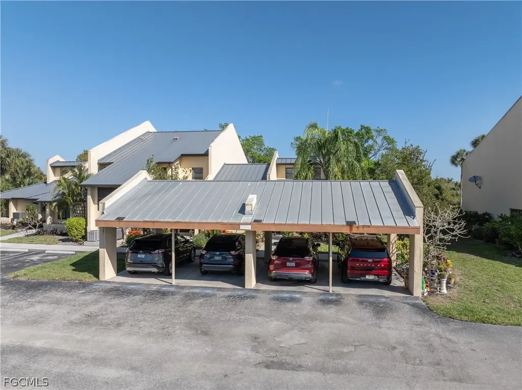 15041 Paddle Creek Drive Fort Myers FL 33919