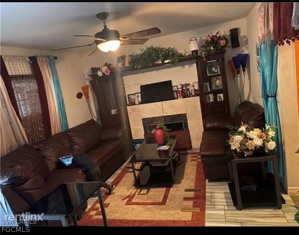 2135 Jeffcott Street Fort Myers FL 33901