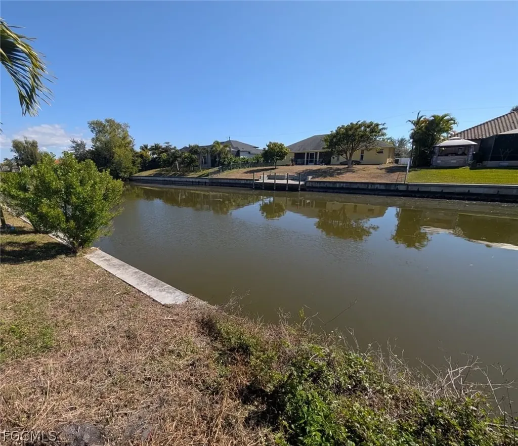 1914 SW 30th Terrace Cape Coral FL 33914