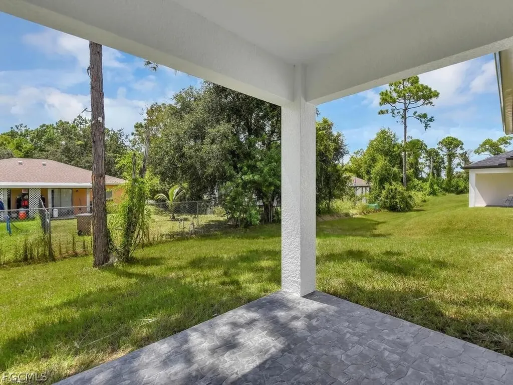 4921 Leonard Boulevard S Lehigh Acres FL 33973