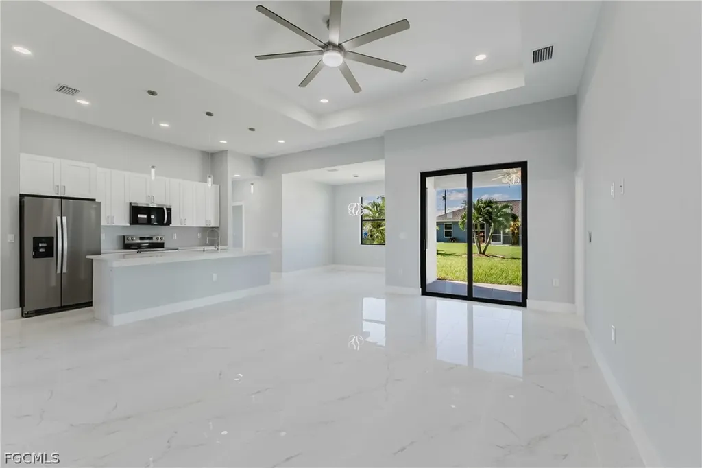 1726 NW 20th Terrace Cape Coral FL 33993