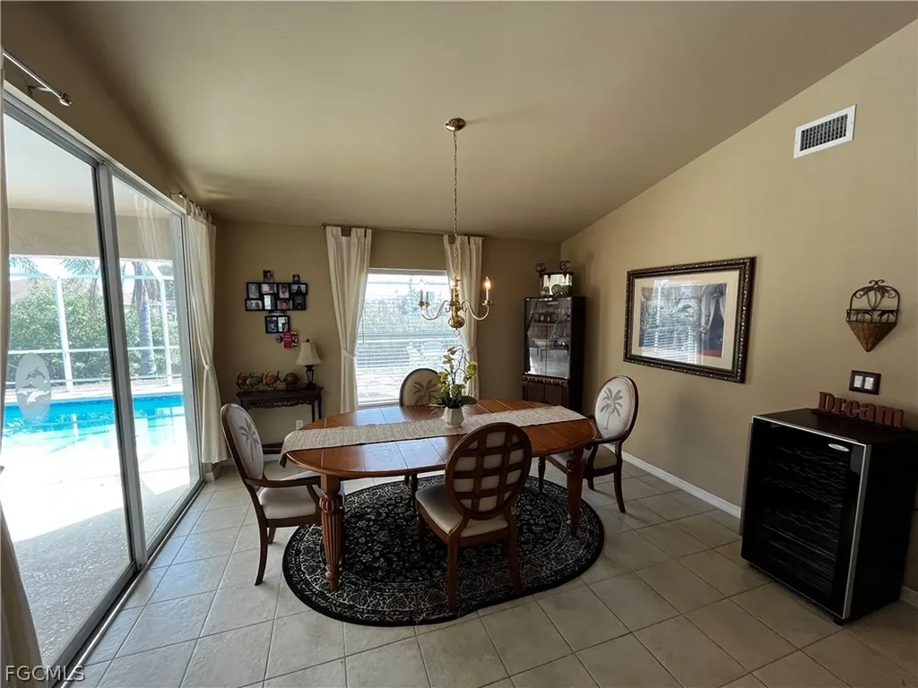 546 SE 4th Street Cape Coral FL 33990