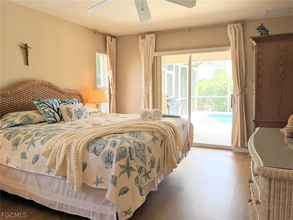 546 SE 4th Street Cape Coral FL 33990