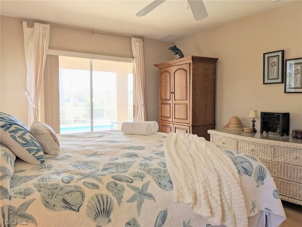546 SE 4th Street Cape Coral FL 33990
