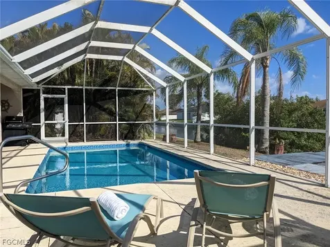 546 SE 4th Street Cape Coral FL 33990