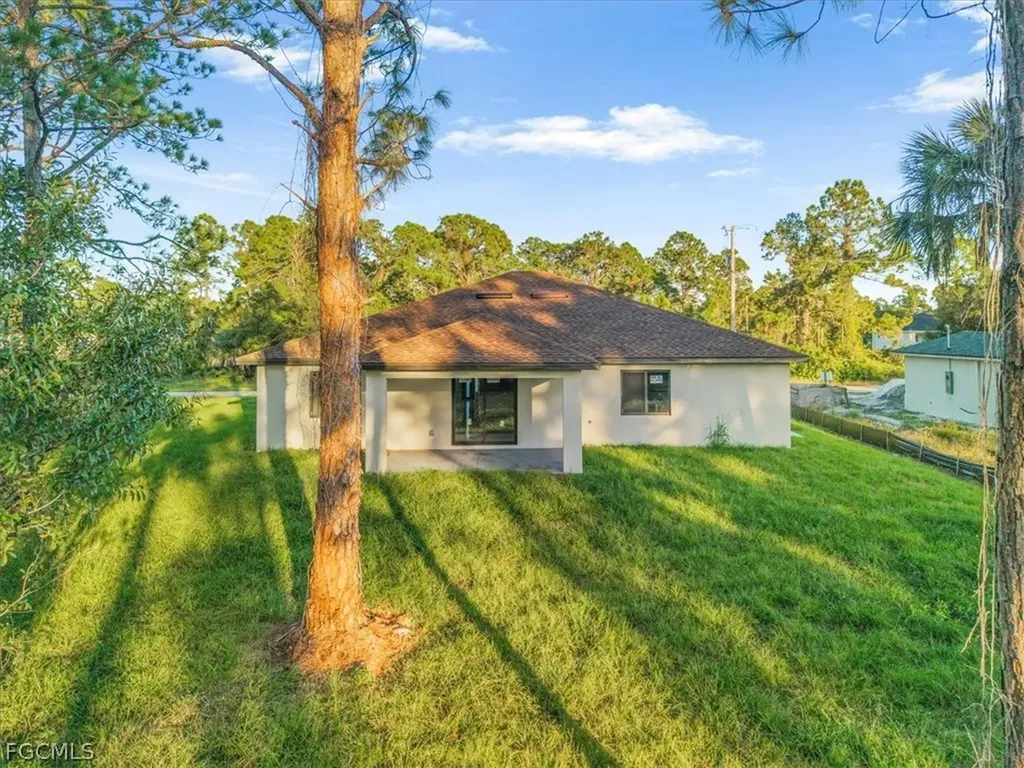 911 Cleveland Avenue Lehigh Acres FL 33972