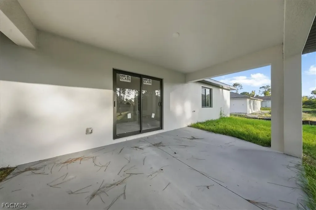 911 Cleveland Avenue Lehigh Acres FL 33972