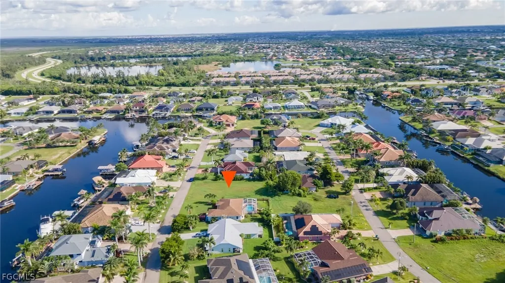 2537 SW 27th Place Cape Coral FL 33914