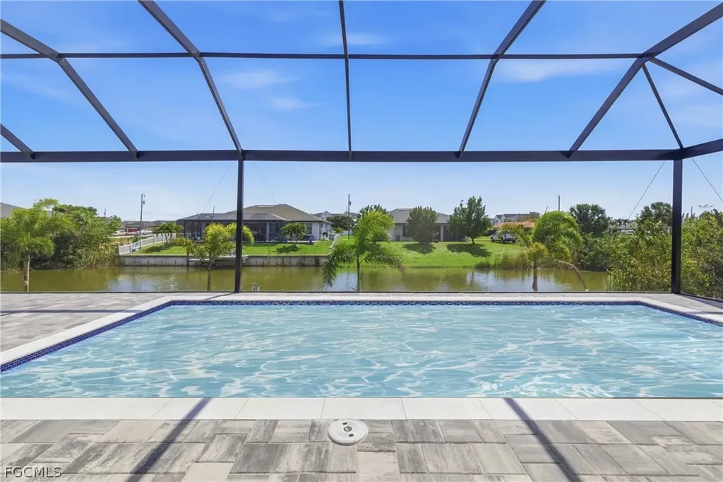 1434 SW 1st Street Cape Coral FL 33991