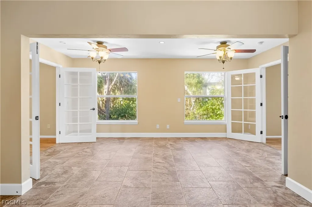 1813 Long Point Lane Sanibel FL 33957