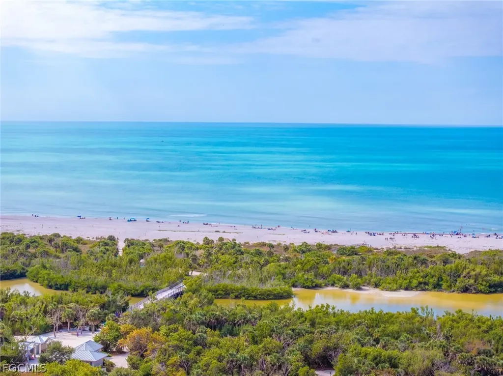 1813 Long Point Lane Sanibel FL 33957