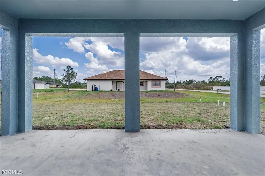1926 Tryon Court Lehigh Acres FL 33972