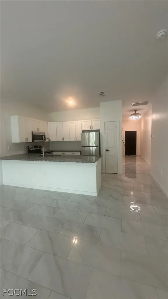 4734 22nd Street SW Lehigh Acres FL 33973