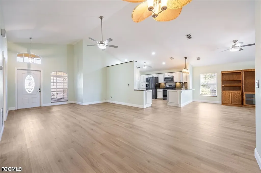 9273 Palm Island Circle North Fort Myers FL 33903