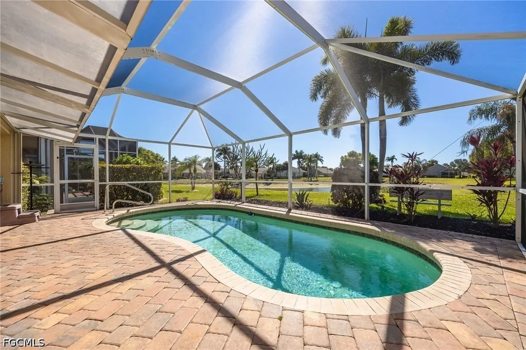 9273 Palm Island Circle North Fort Myers FL 33903