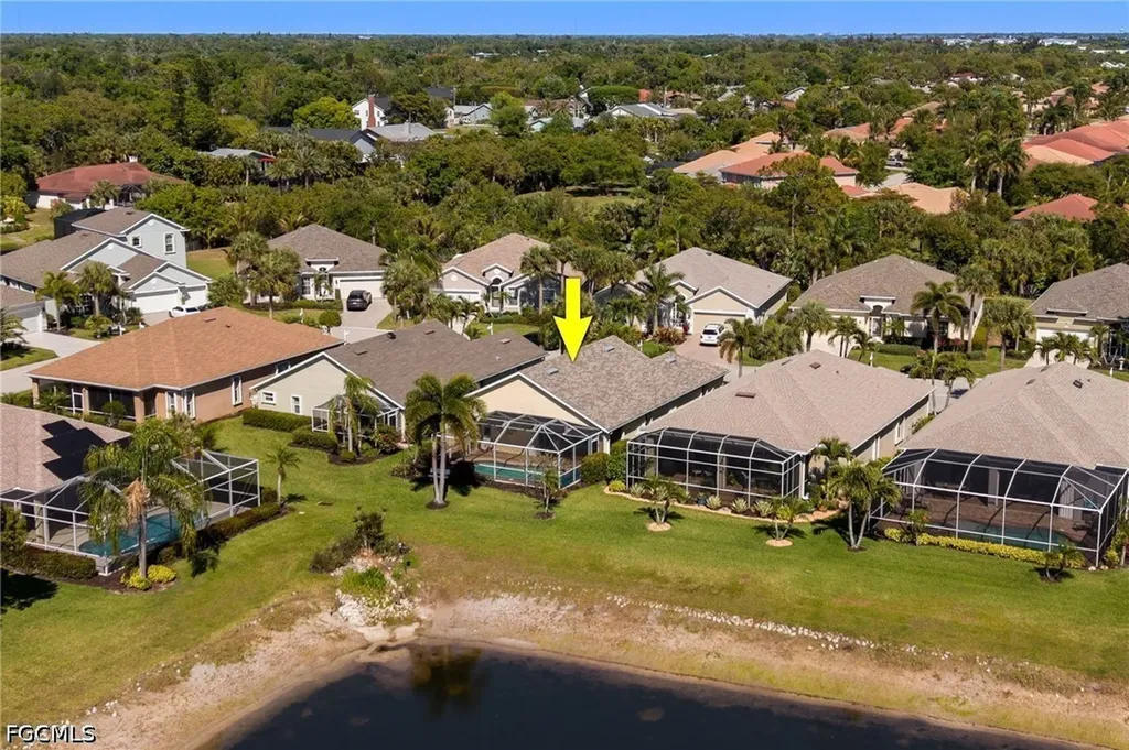 9273 Palm Island Circle North Fort Myers FL 33903