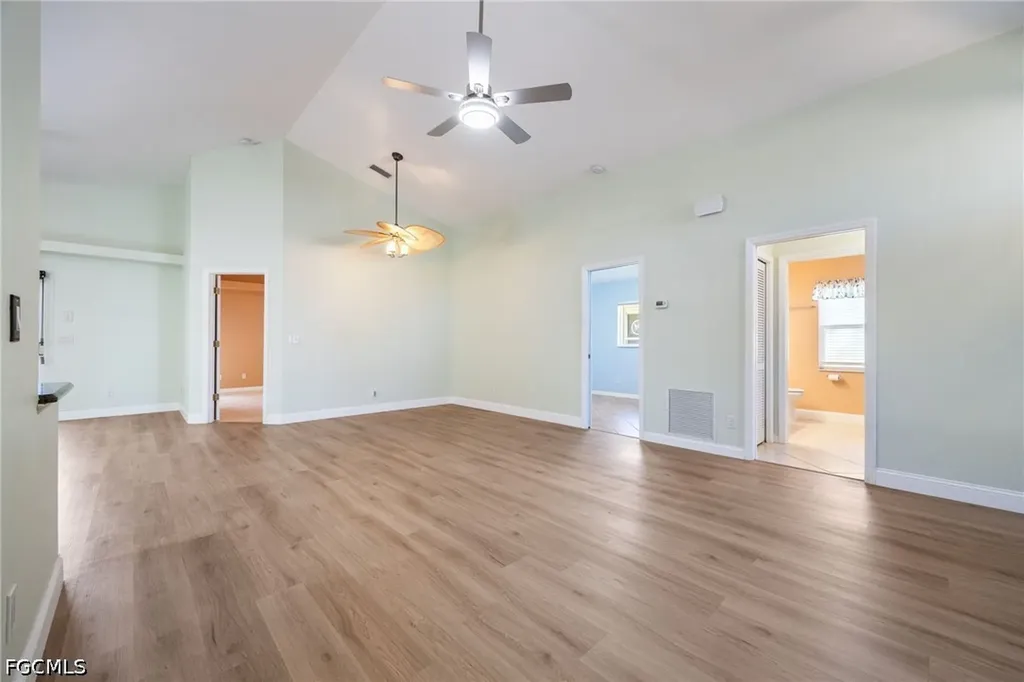 9273 Palm Island Circle North Fort Myers FL 33903