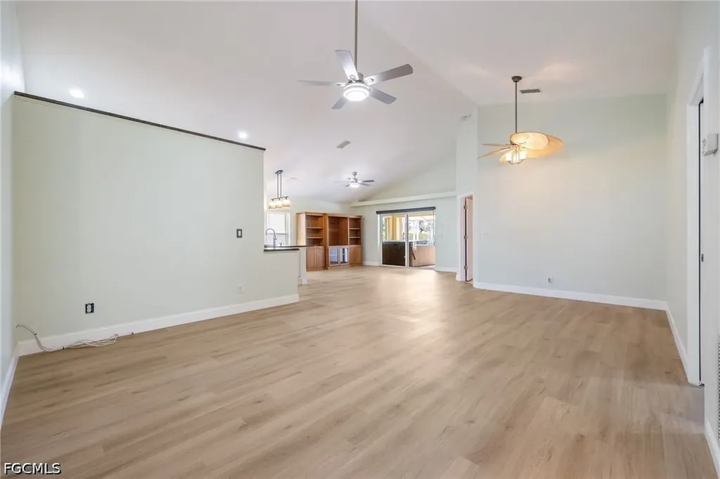 9273 Palm Island Circle North Fort Myers FL 33903