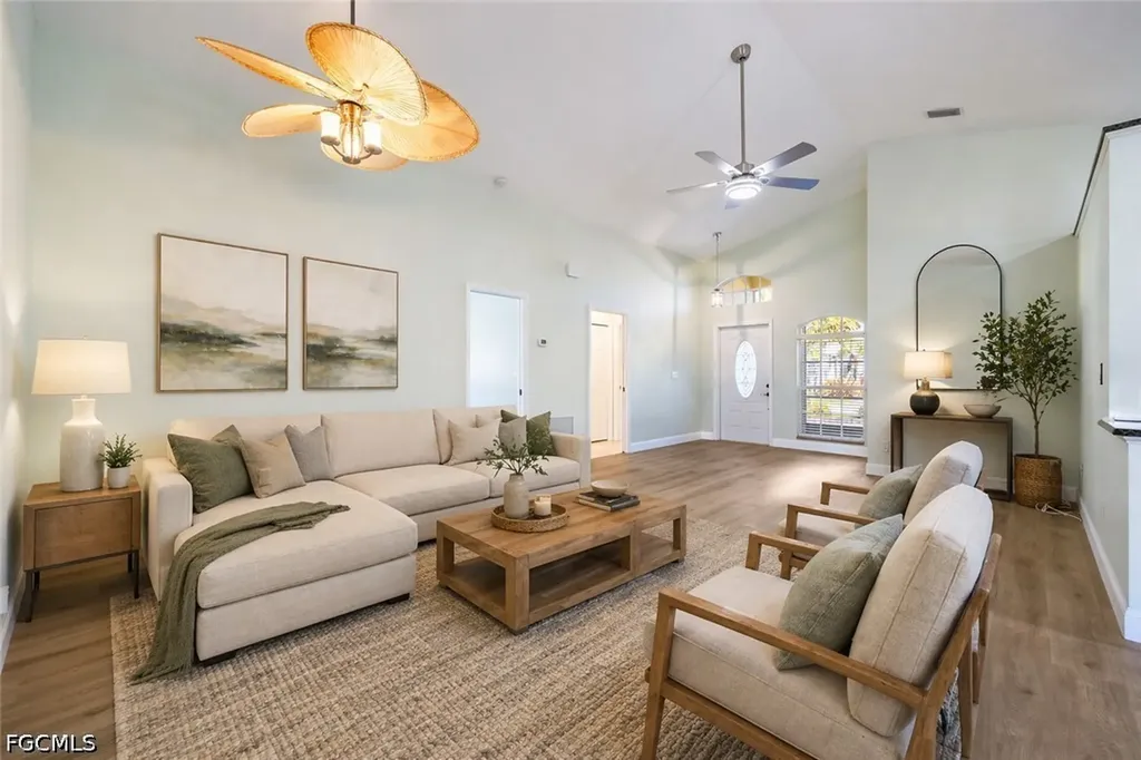 9273 Palm Island Circle North Fort Myers FL 33903