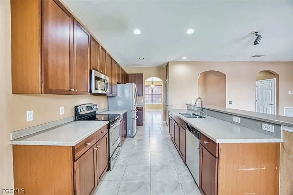 16511 Whispering Trace Court Fort Myers FL 33908