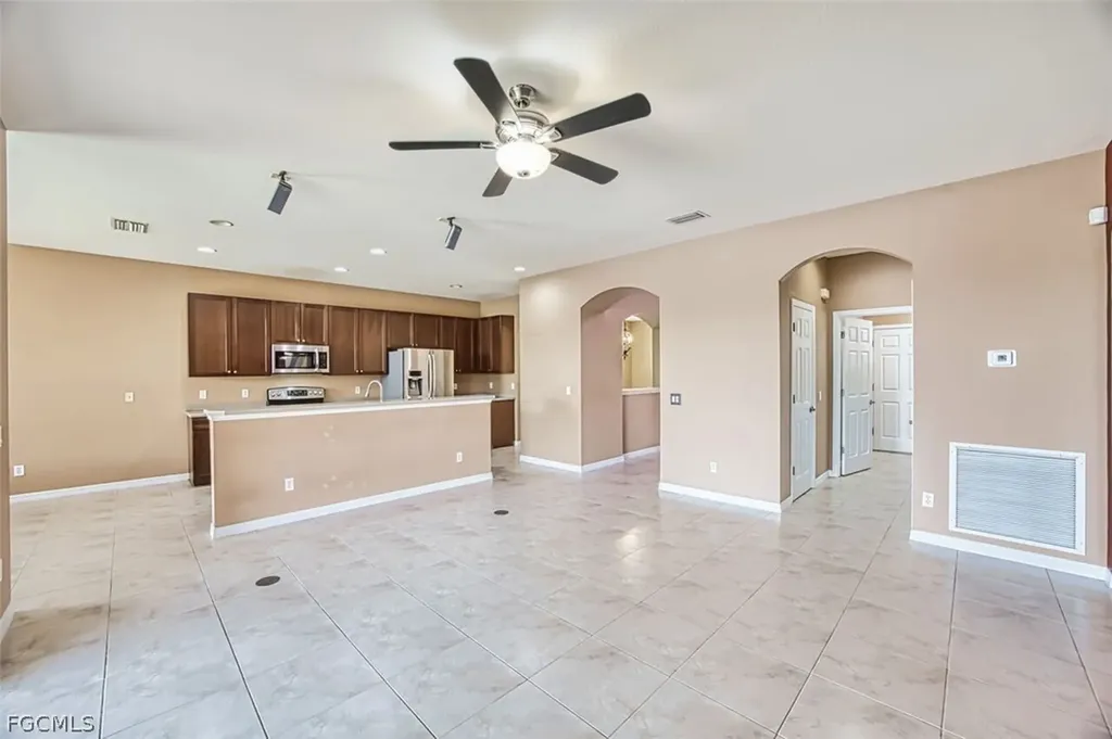 16511 Whispering Trace Court Fort Myers FL 33908