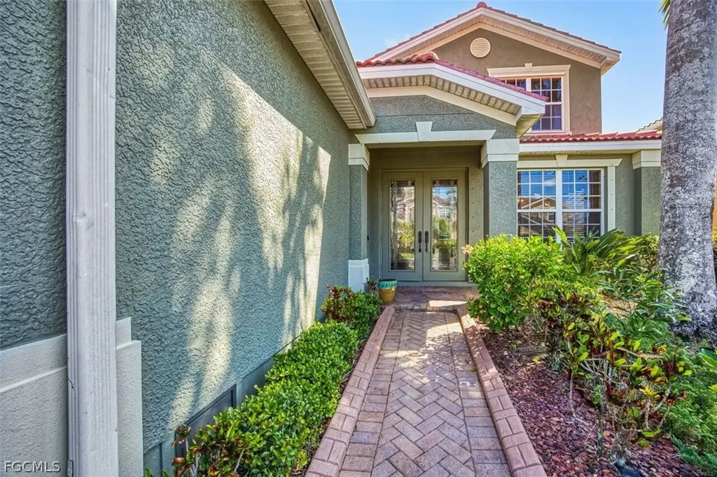 16511 Whispering Trace Court Fort Myers FL 33908