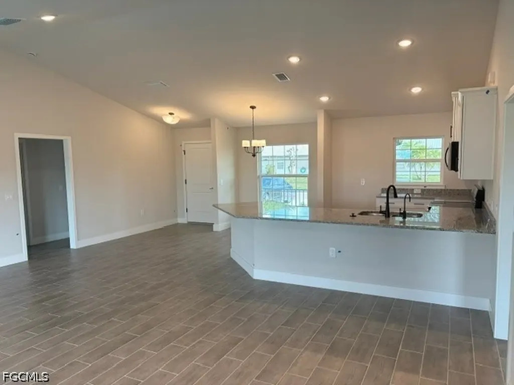 2049 NE 24th Terrace Cape Coral FL 33909