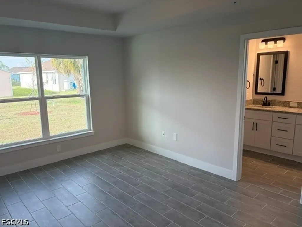 2049 NE 24th Terrace Cape Coral FL 33909