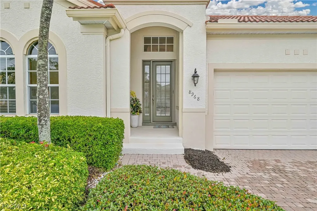 8968 Crown Bridge Way Fort Myers FL 33908