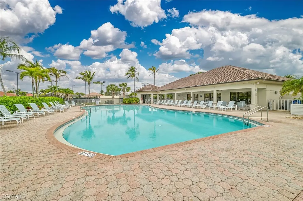 8968 Crown Bridge Way Fort Myers FL 33908