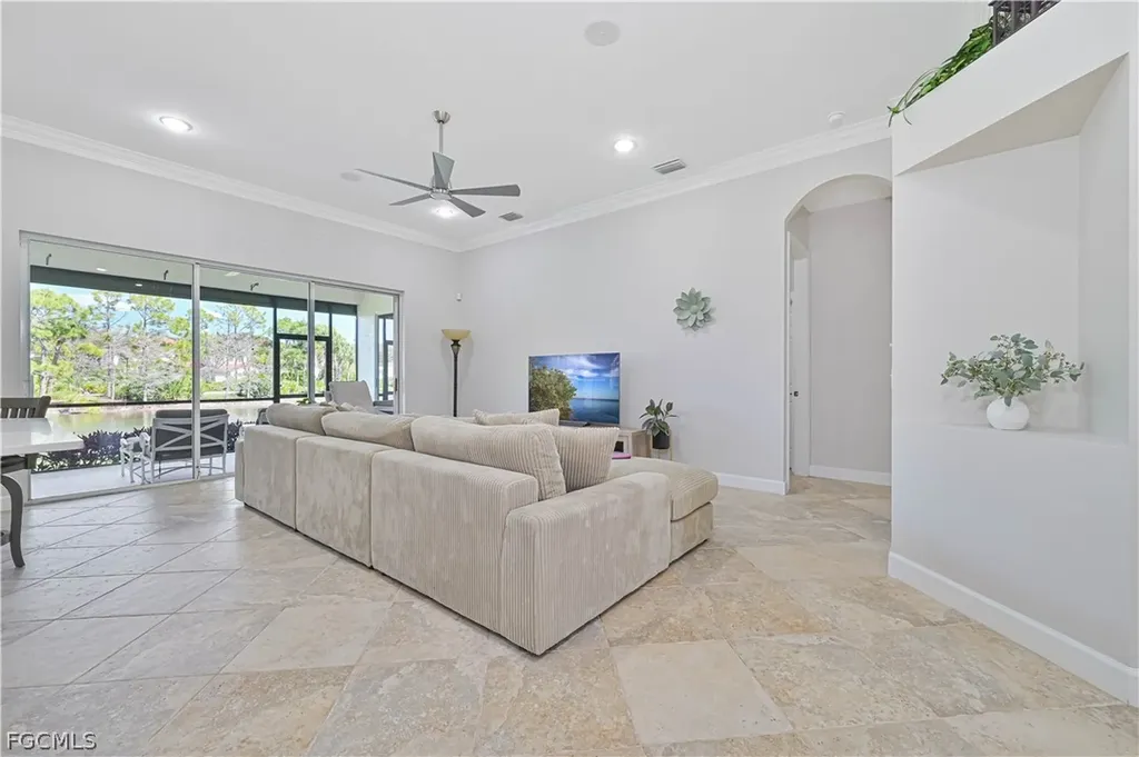 8968 Crown Bridge Way Fort Myers FL 33908