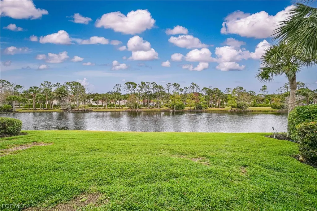 8968 Crown Bridge Way Fort Myers FL 33908