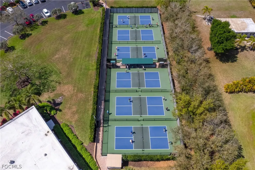 4121 Sawgrass Point Drive Bonita Springs FL 34134