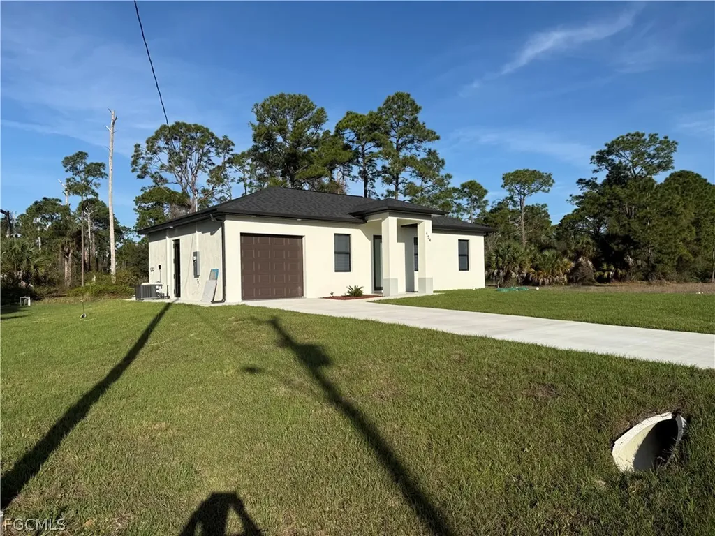454 Norwood Avenue S Lehigh Acres FL 33974