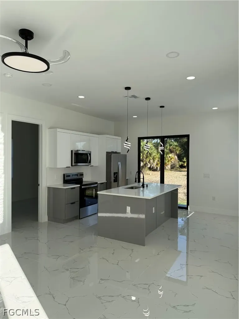 454 Norwood Avenue S Lehigh Acres FL 33974