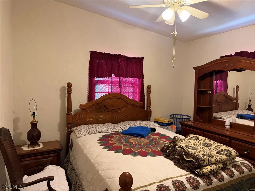 32 Roanoke Drive Fort Myers FL 33905