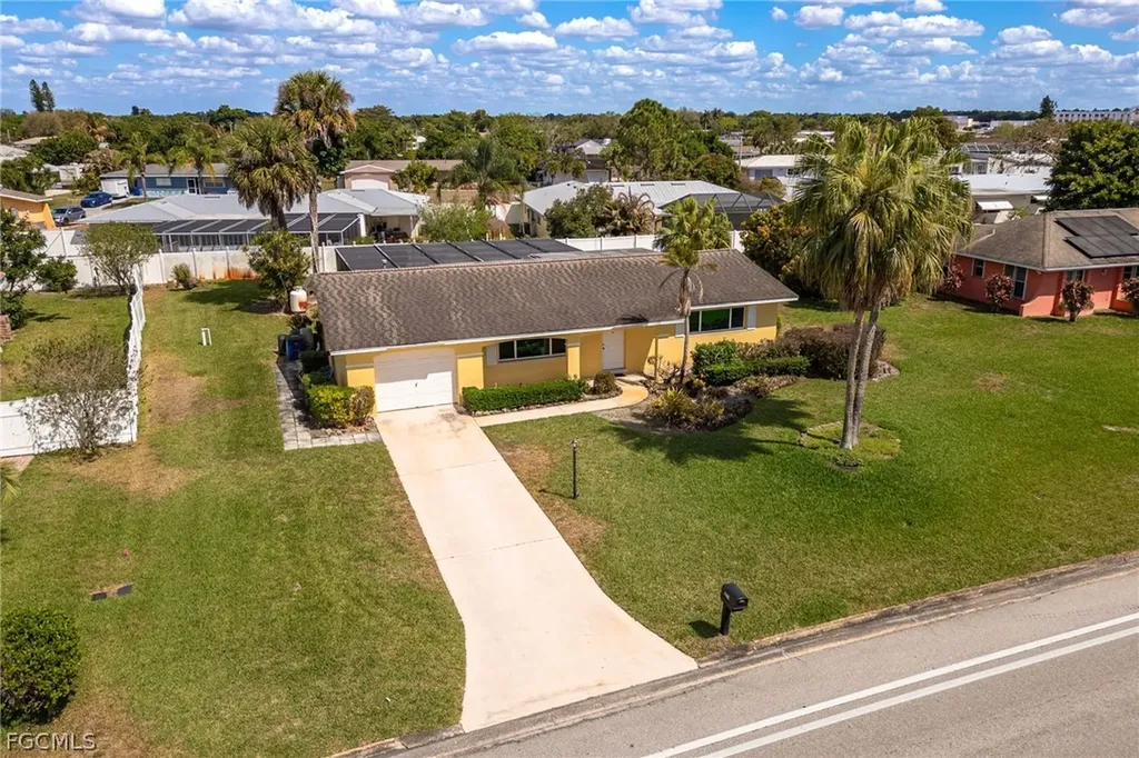 213 Richmond Avenue S Lehigh Acres FL 33936