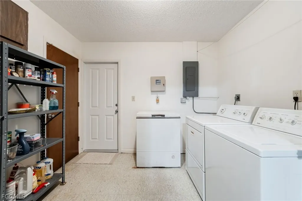 213 Richmond Avenue S Lehigh Acres FL 33936